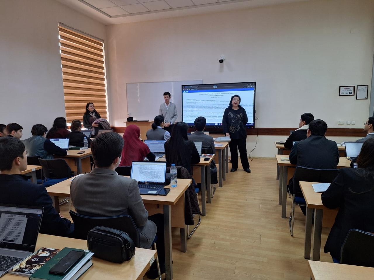 Преподаватели Университета Омир приняли участие в международной конференции Ташкентского государственного юридического университета.